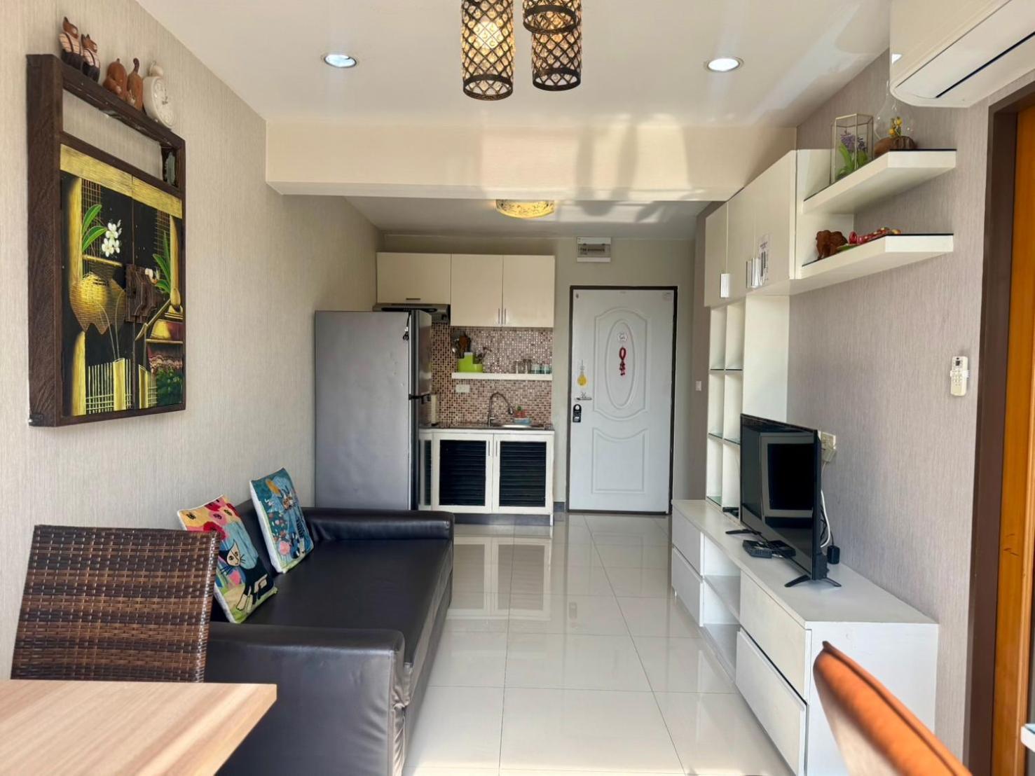 Baan Sabai Rama IV Apartment Бангкок Экстерьер фото